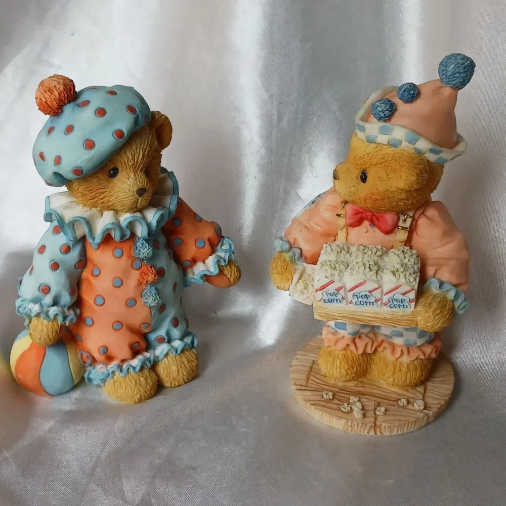 CHERISHED TEDDIES IN THE CENTER RING CIRCUS SET W/11 FIGURINES